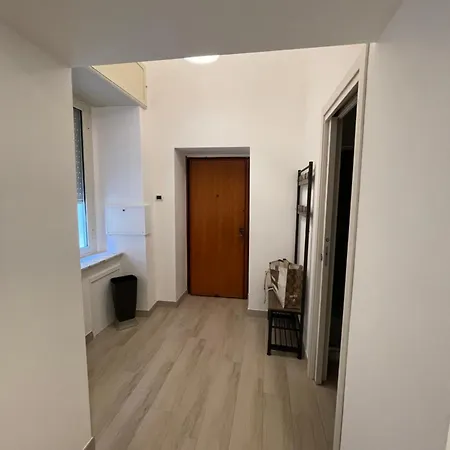 Apartment House Toledo *